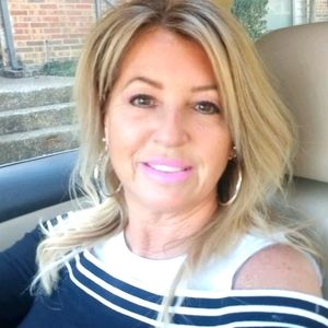 Meet your Posher, Tina